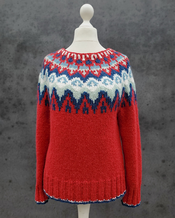 Roter Rundpassenpullover in Gr. XS-S
