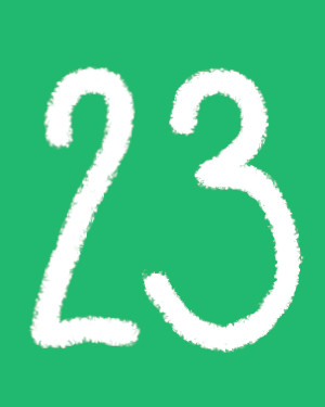 Weiße Kreidedreiundzwanzig auf Smaragdgrün