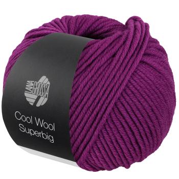 Ein Knäuel Cool Wool Superbig Farbe 47 Rotviolett