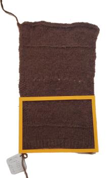 Baby Lama Strickprobe