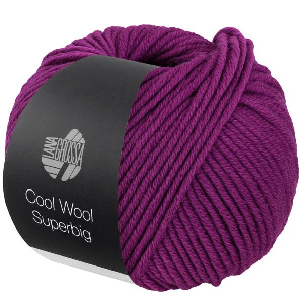 Ein Knäuel Cool Wool Superbig Farbe 47 Rotviolett