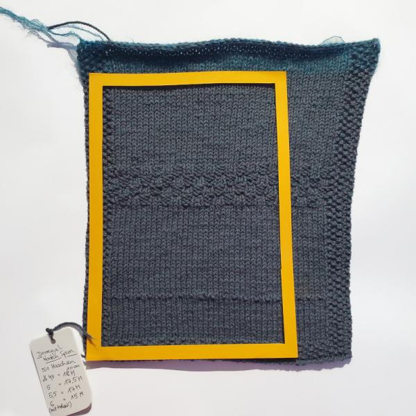 Donegal Woolen Spun Strickprobe